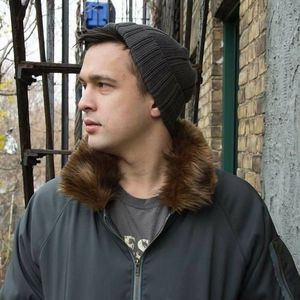 Meet your Posher, Adam